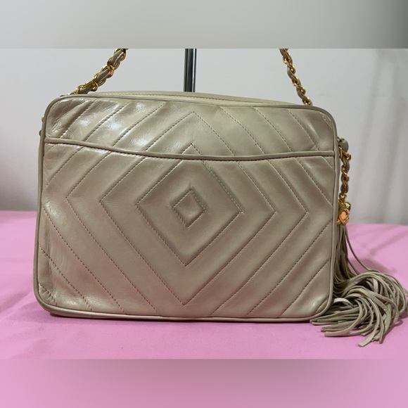 Chanel Lambskin Diamond CC Tassel Camera Bag - Picture 4 of 16